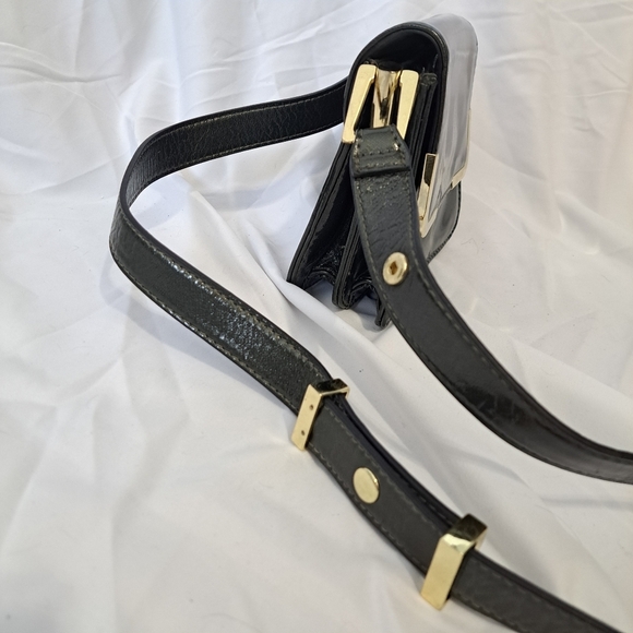 Nine West | Dark green mini purse with long strap & gold details - Picture 3 of 16